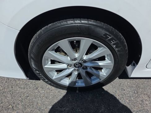 Used 2014 Toyota Camry SE w/ Leather Package FWD image 36