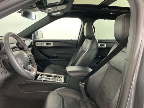 Used 2023 Ford Explorer ST w/ ST Appearance Package AWD/4WD image 15