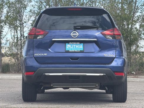 Used 2018 Nissan Rogue SL AWD/4WD image 7