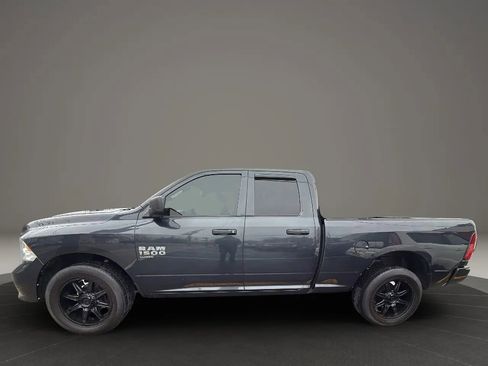 Used 2019 RAM 1500 Express w/ Express Value Package AWD/4WD image 8