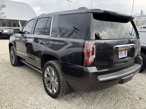 Used 2016 GMC Yukon Denali image 5