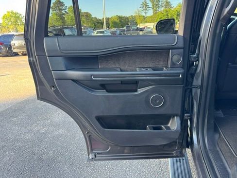 Used 2019 Ford Expedition Limited w/ Special Edition Package image 14