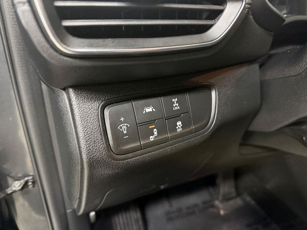 Used 2020 Hyundai Santa Fe SEL AWD/4WD image 14