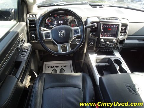 Used 2018 RAM 2500 Laramie w/ Sport Appearance Group AWD/4WD image 8