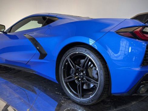 Used 2024 Chevrolet Corvette Stingray Premium Cpe w/ Z51 Performance Package image 25