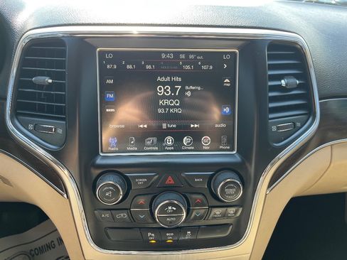 Used 2014 Jeep Grand Cherokee Limited w/ Luxury Group II RWD image 13