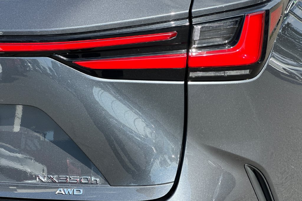 Used 2024 Lexus NX 350h AWD w/ Cold Area Package image 33