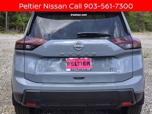New 2026 Nissan Rogue SV w/ Cold Weather Package AWD/4WD image 4
