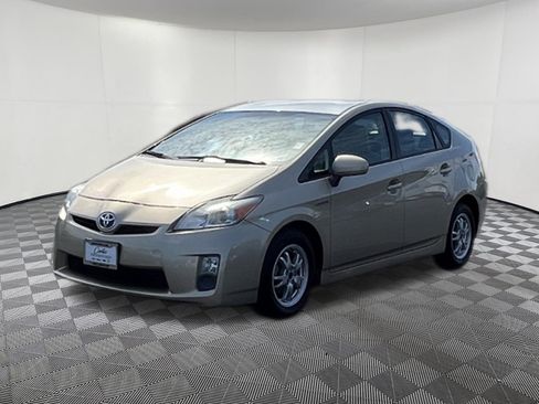 Used 2010 Toyota Prius Two FWD image 3