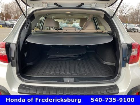 Used 2019 Subaru Outback 3.6R Limited image 21