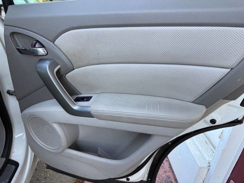 Used 2010 Acura RDX SH-AWD image 23