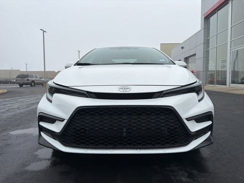 Certified 2023 Toyota Corolla SE image 2