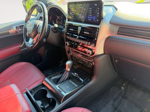 Used 2022 Lexus GX 460 Premium w/ Premium Plus Package AWD/4WD image 26