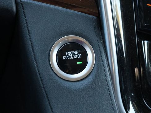 Used 2020 Cadillac Escalade Luxury image 22