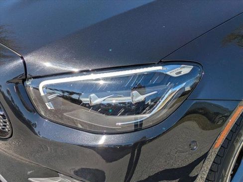 Used 2021 Mercedes-Benz E 450 4MATIC Cabriolet image 6