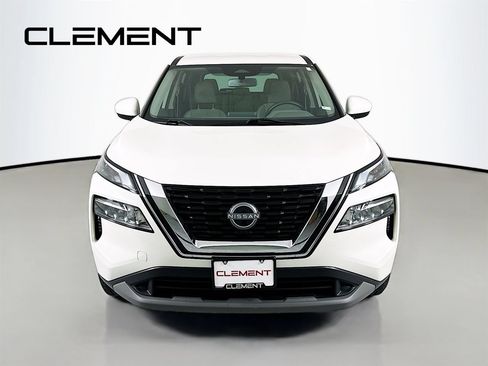 Used 2023 Nissan Rogue SV FWD image 3