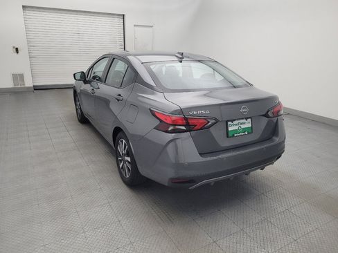 Used 2024 Nissan Versa SV FWD image 5