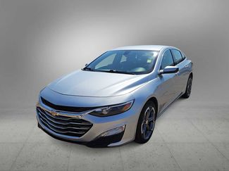 Used 2022 Chevrolet Malibu LT image 1