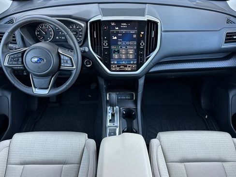 Certified 2025 Subaru Ascent Premium w/ Premium Package AWD/4WD image 10