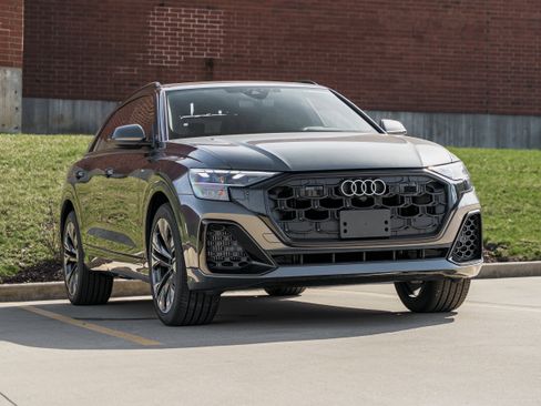 New 2026 Audi Q8 Premium Plus image 1
