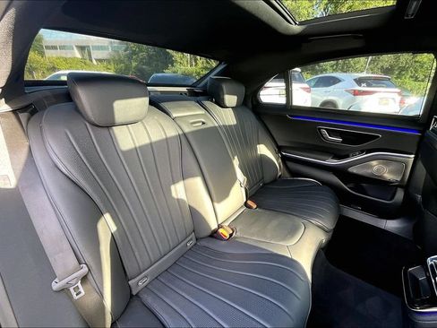Certified 2023 Mercedes-Benz S 500 4MATIC image 29