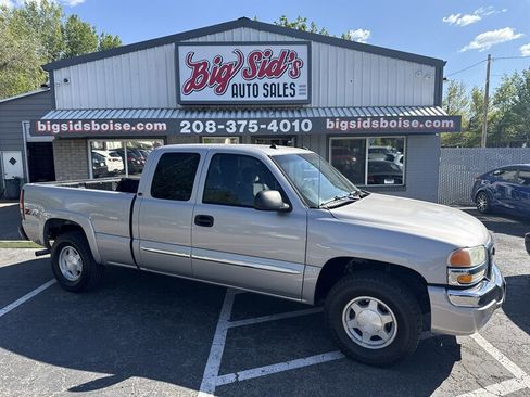 Used 2004 GMC Sierra 1500 SLE w/ Safe And Sound Package AWD/4WD image 1