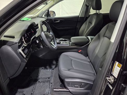 Used 2023 Audi Q7 2.0T Premium w/ Convenience Package AWD/4WD image 15