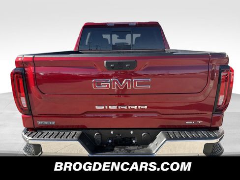 New 2026 GMC Sierra 1500 SLT w/ SLT Premium Package image 7