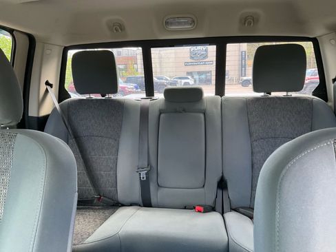 Used 2016 RAM 1500 Big Horn AWD/4WD image 29