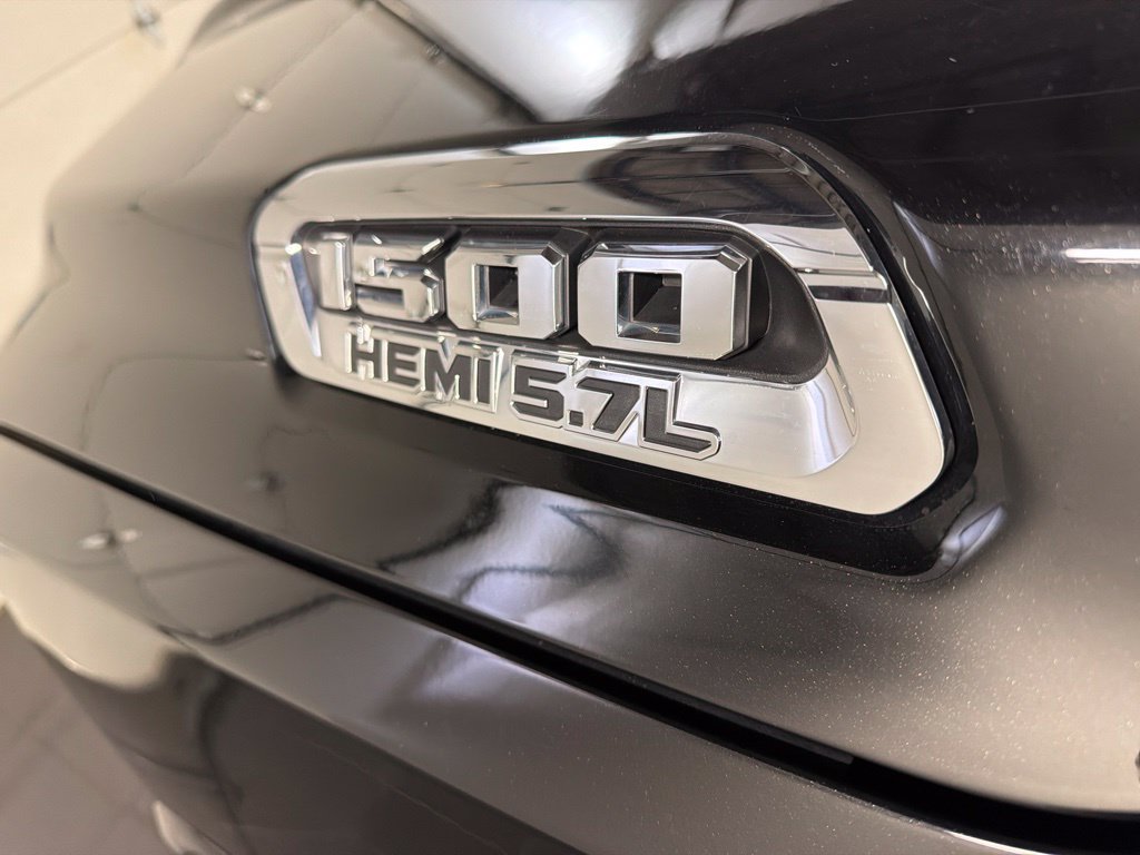 Used 2019 RAM 1500 Limited AWD/4WD image 37