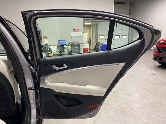 Used 2025 Genesis G70 2.5T AWD/4WD image 26