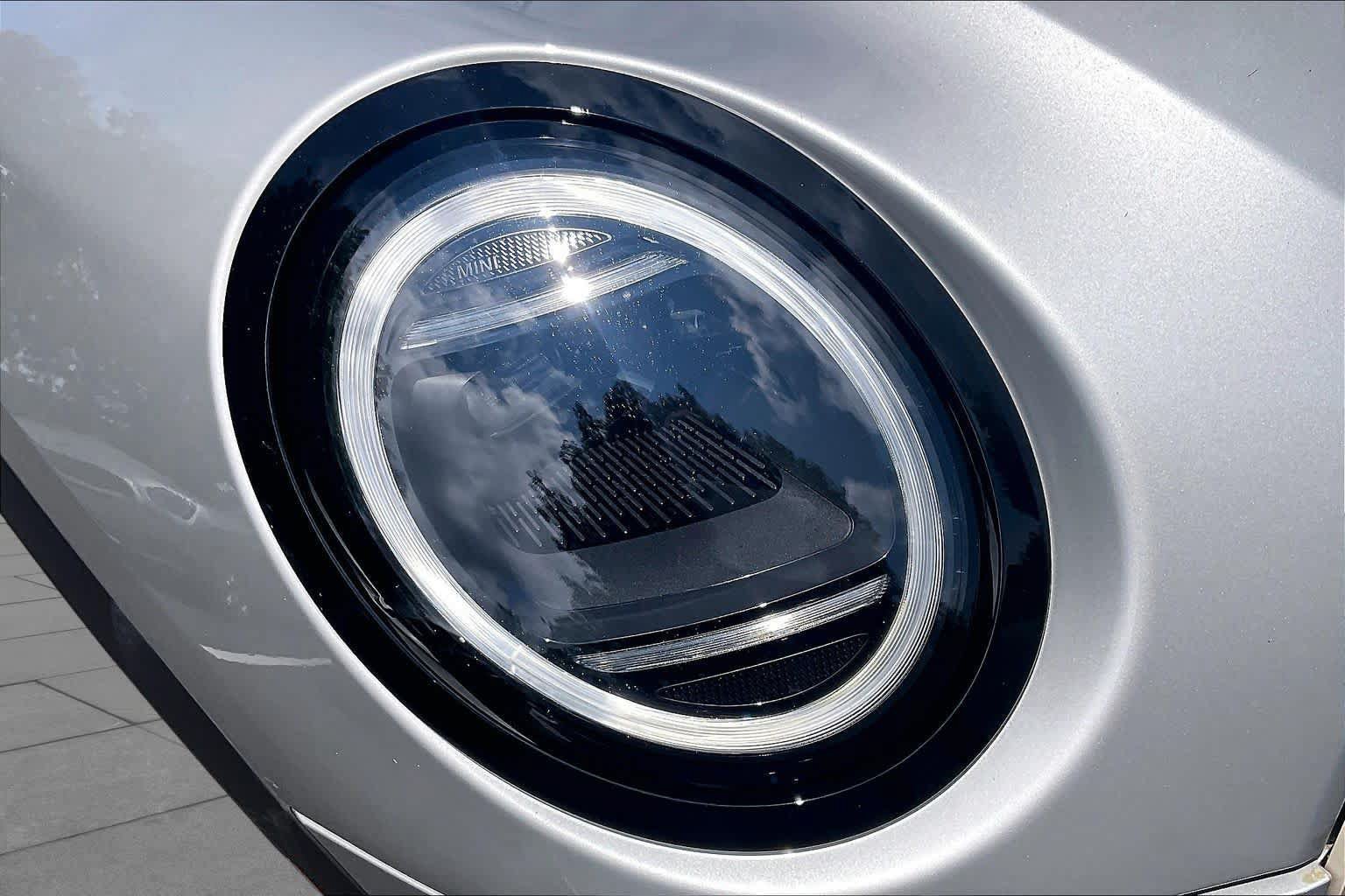 Used 2025 MINI Cooper S FWD image 10