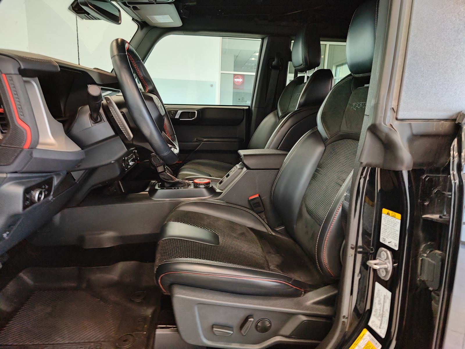Used 2024 Ford Bronco Raptor AWD/4WD image 9