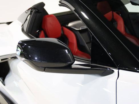 Used 2024 Chevrolet Corvette Stingray Premium Conv w/ Z51 Performance Package RWD image 57