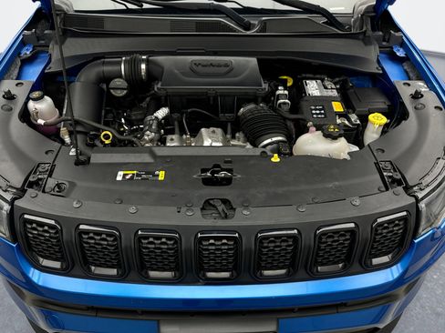 Used 2023 Jeep Compass Latitude w/ Convenience Group image 25