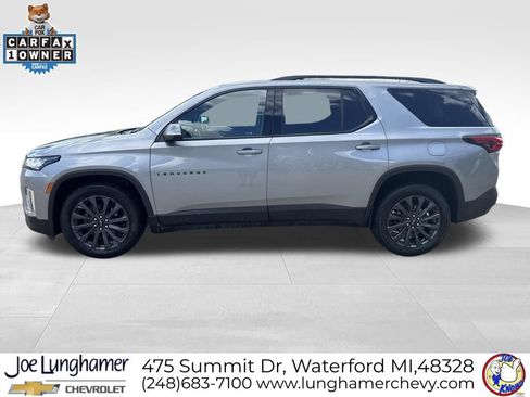 Used 2023 Chevrolet Traverse RS AWD/4WD image 6
