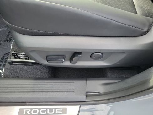 New 2026 Nissan Rogue Dark Armor FWD image 9