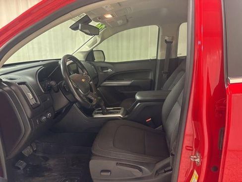 Used 2020 Chevrolet Colorado LT w/ LT Convenience Package image 14
