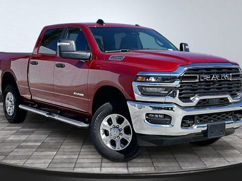 Certified 2026 RAM 2500 Big Horn AWD/4WD image 35