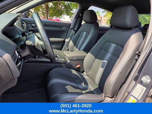 Certified 2025 Honda Civic Sport image 9