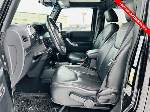 Used 2018 Jeep Wrangler Unlimited Rubicon w/ Cold Weather Group image 3