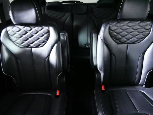 Used 2022 Hyundai Palisade Limited w/ Cargo Package AWD/4WD image 13
