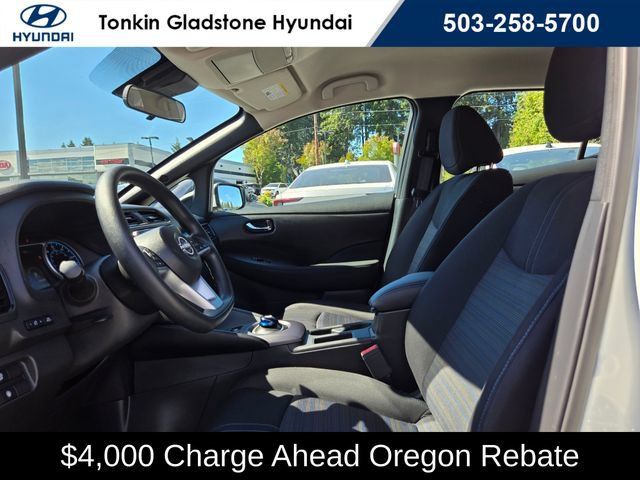 Used 2025 Nissan Leaf S FWD image 20