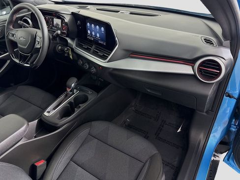 New 2026 Chevrolet Trax RS w/ Driver Confidence Package image 28