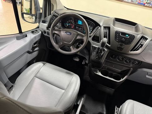 Used 2019 Ford Transit 150 XL RWD image 47