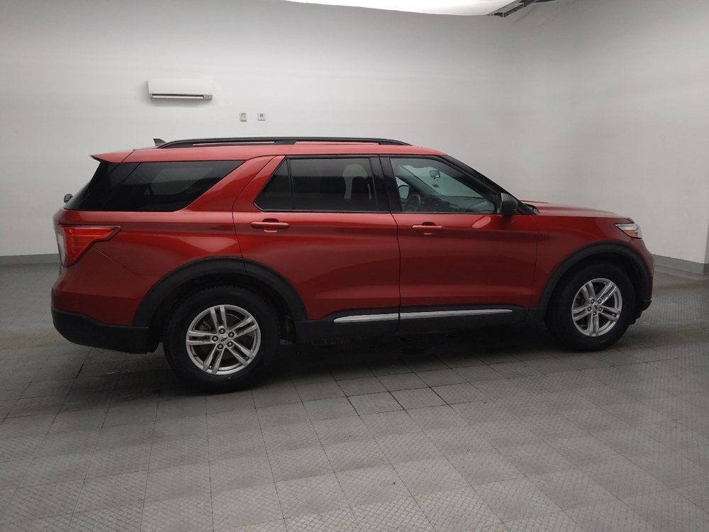 Used 2021 Ford Explorer XLT RWD image 11