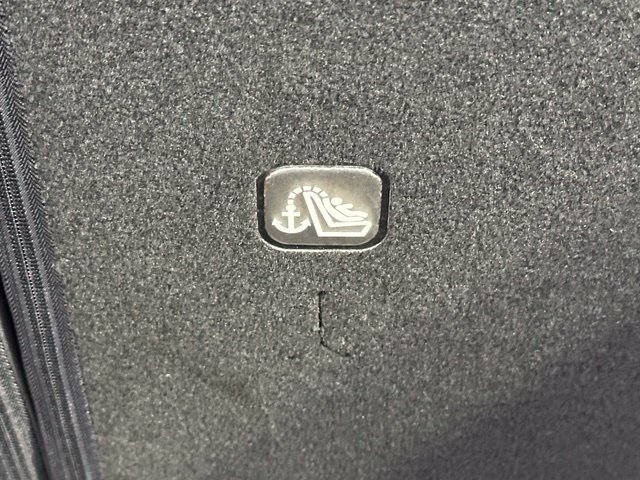 Certified 2025 Nissan Kicks SR w/ SR Premium Package AWD/4WD image 19