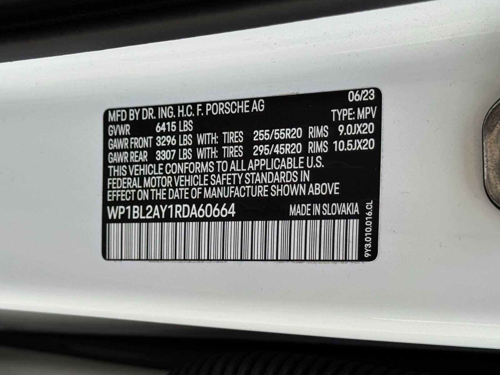 Used 2024 Porsche Cayenne S AWD/4WD image 51