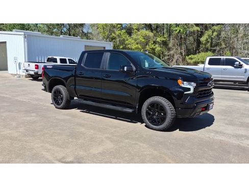 New 2026 Chevrolet Silverado 1500 LT Trail Boss w/ Safety Package AWD/4WD image 2