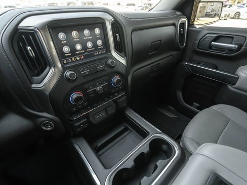 Used 2021 Chevrolet Silverado 1500 LTZ image 10